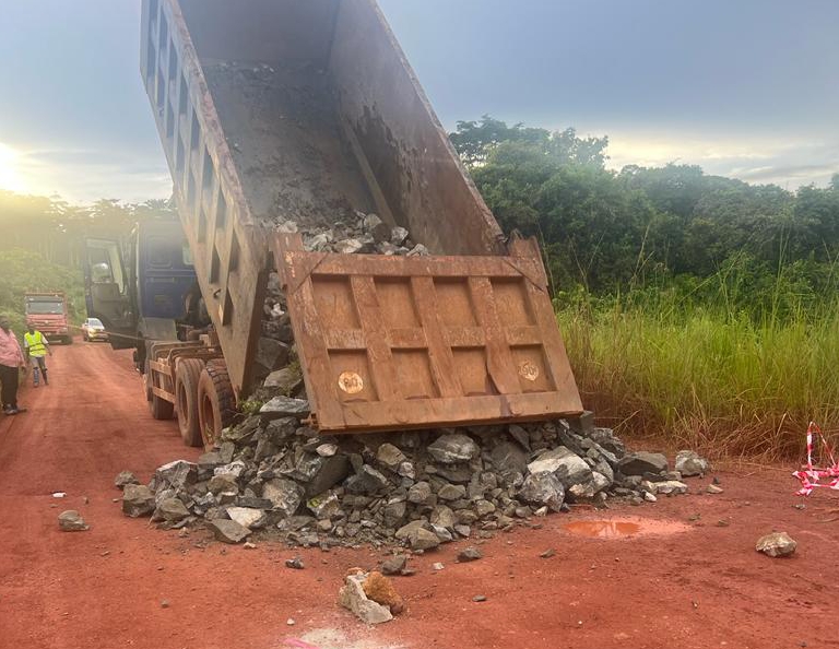 Incident Majeur sur la Route Makokou-Ovan suite à des Pluies Diluviennes