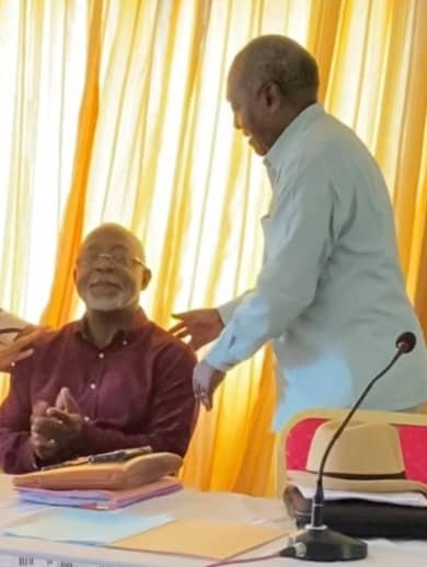 « Rétablissement de l’Ordre : Les Avocats Gabonais Confient à l’Ancien Bâtonnier Lubin Ntoutoume la Mission d’Organiser de Nouvelles Élections »